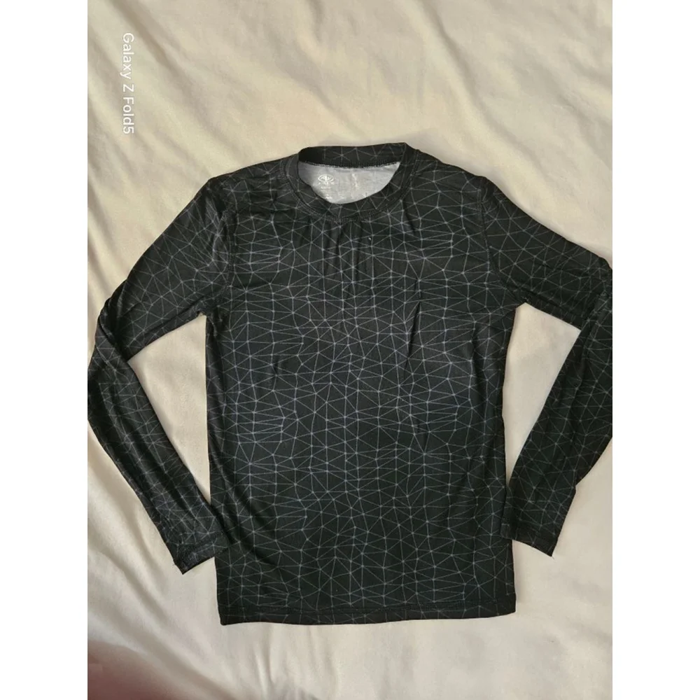 Boys Athletic Works Black Gray Geometric Long Sleeve Tee L